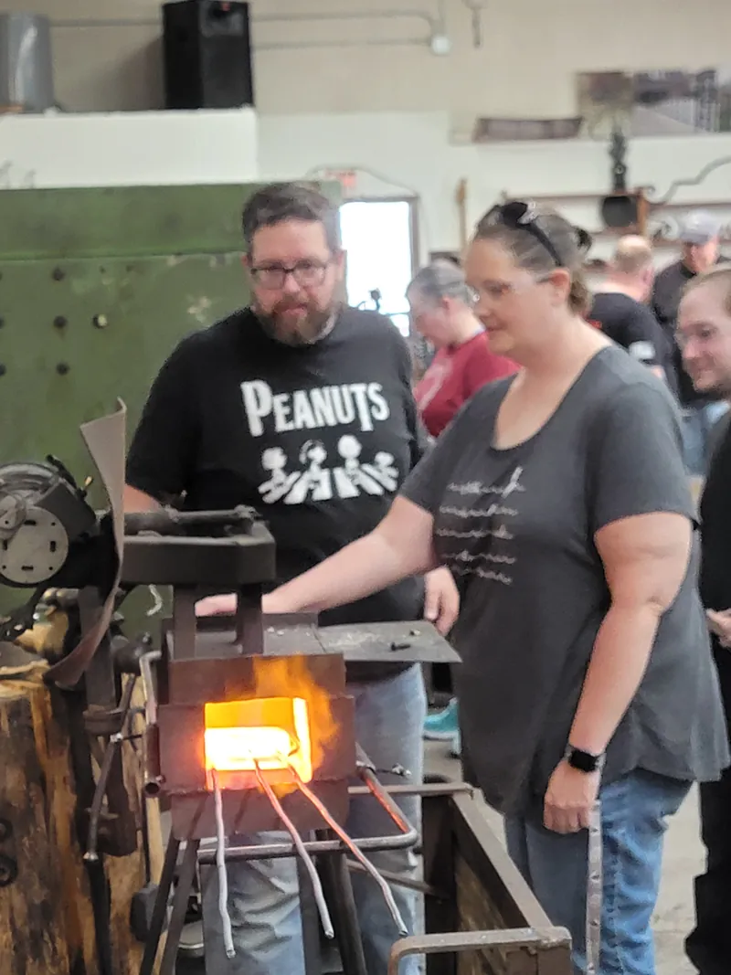Damascus at the forge, photo 4