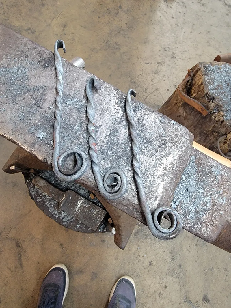 Damascus at the forge, photo 5